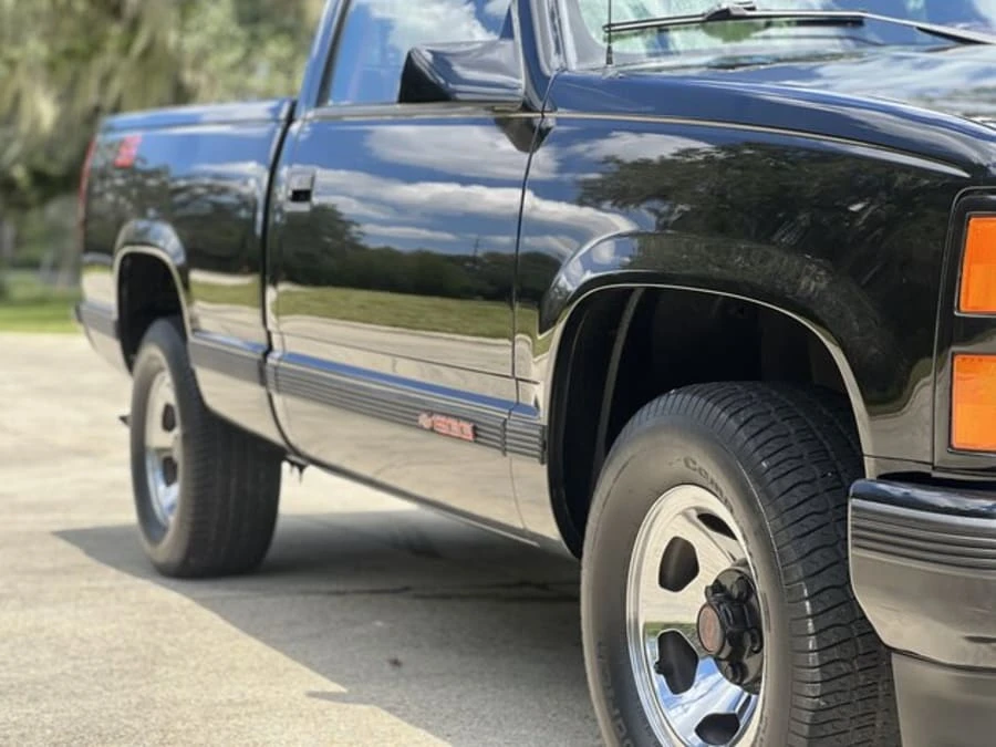 1990 Chevrolet 454 SS - Image 20 of 31