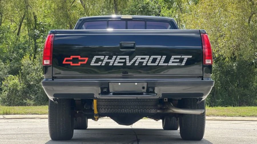 1990 Chevrolet 454 SS - Image 5 of 31
