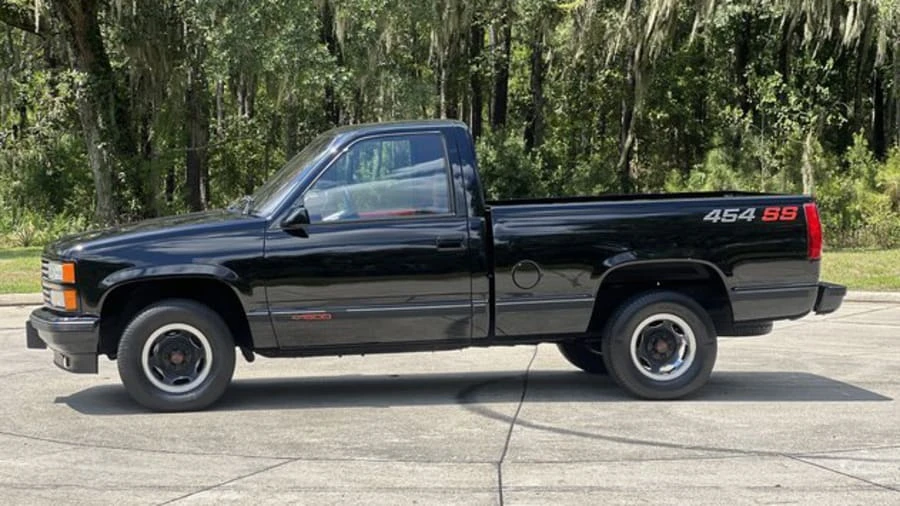 1990 Chevrolet 454 SS - Image 8 of 31