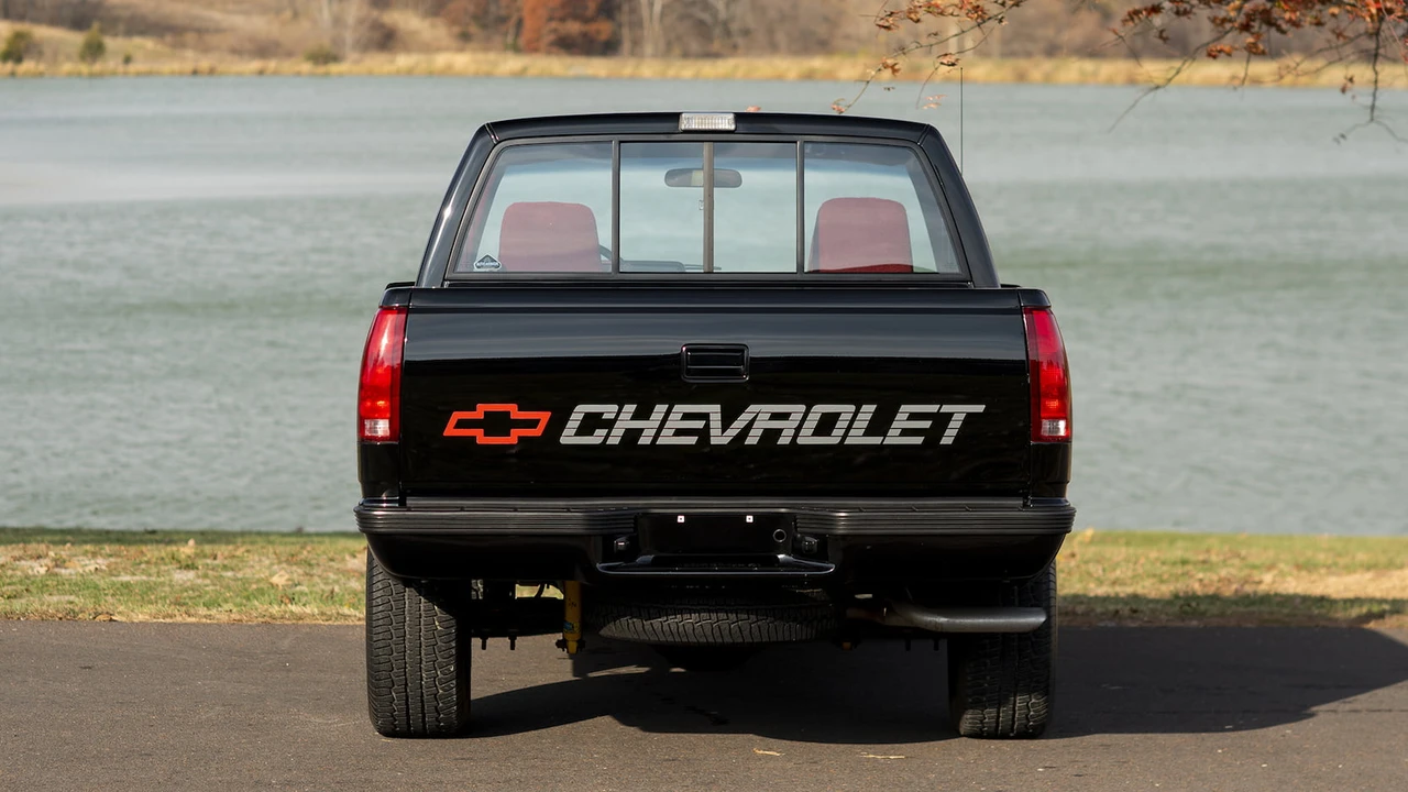 1990 Chevrolet 454 SS - Image 15 of 22