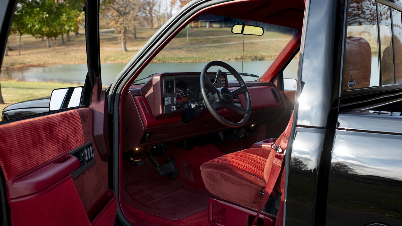 1990 Chevrolet 454 SS - Image 4 of 22