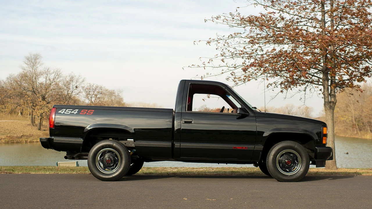 1990 Chevrolet 454 SS - Image 8 of 22