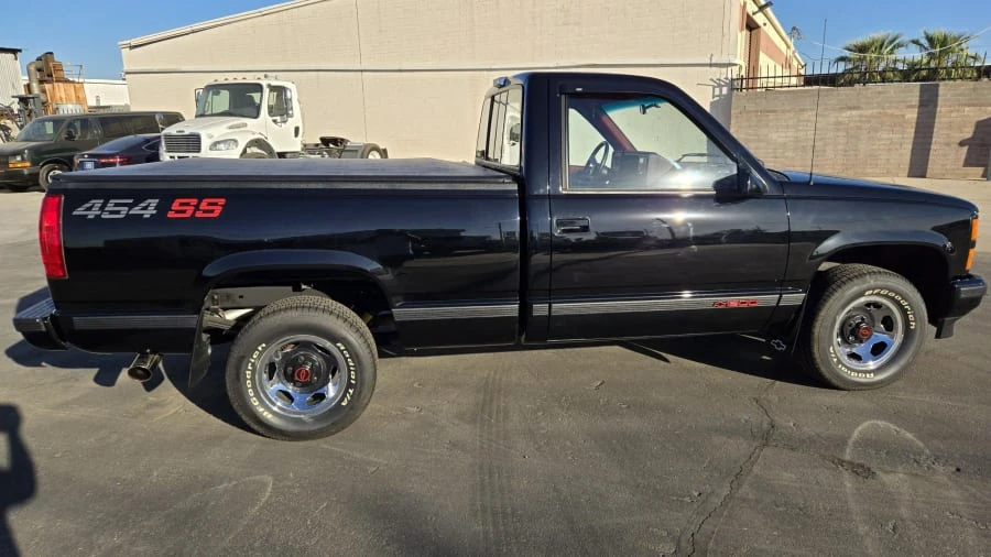 1990 Chevrolet 454 SS - Image 2 of 19