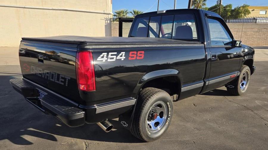 1990 Chevrolet 454 SS - Image 8 of 19