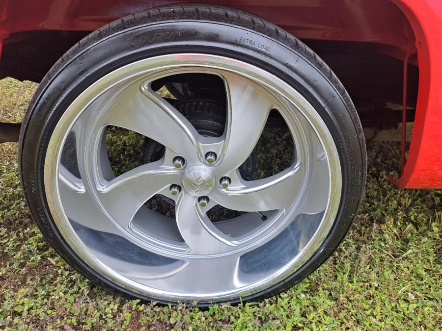 1990 Chevrolet 454 SS - Image 13 of 23