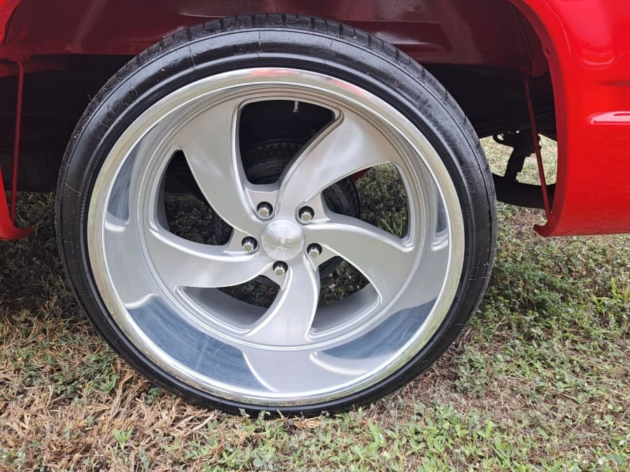 1990 Chevrolet 454 SS - Image 6 of 23