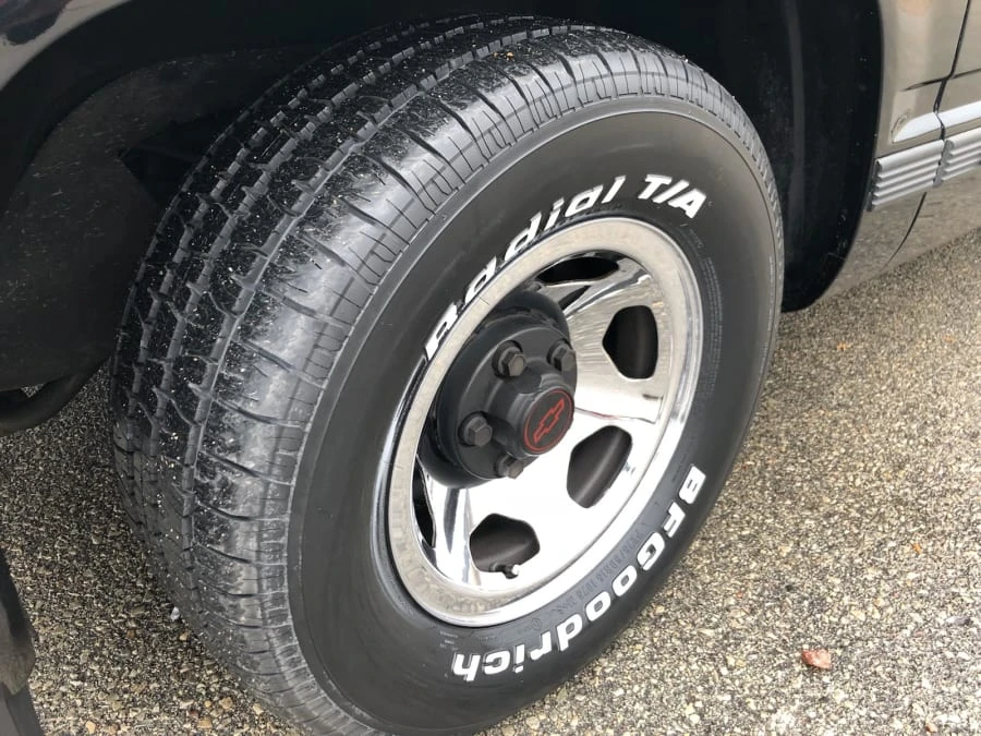 1990 Chevrolet 454 SS - Image 8 of 11