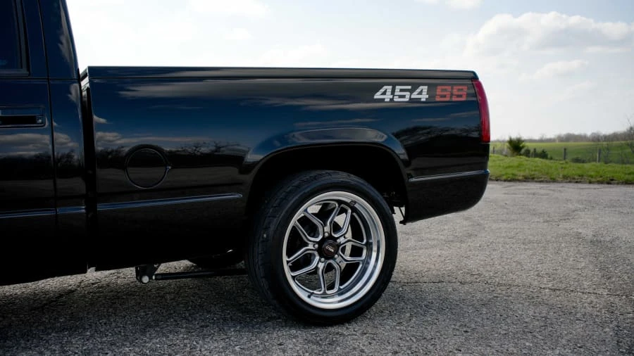 1990 Chevrolet 454 SS - Image 15 of 25