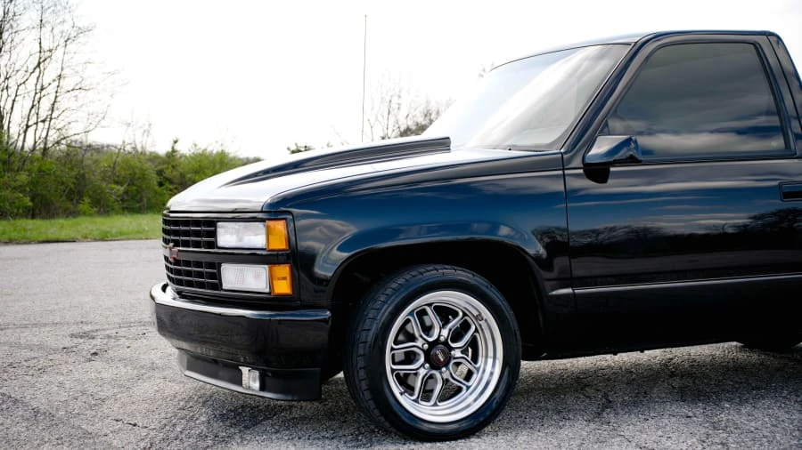 1990 Chevrolet 454 SS - Image 6 of 25