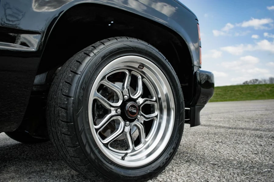 1990 Chevrolet 454 SS - Image 7 of 25