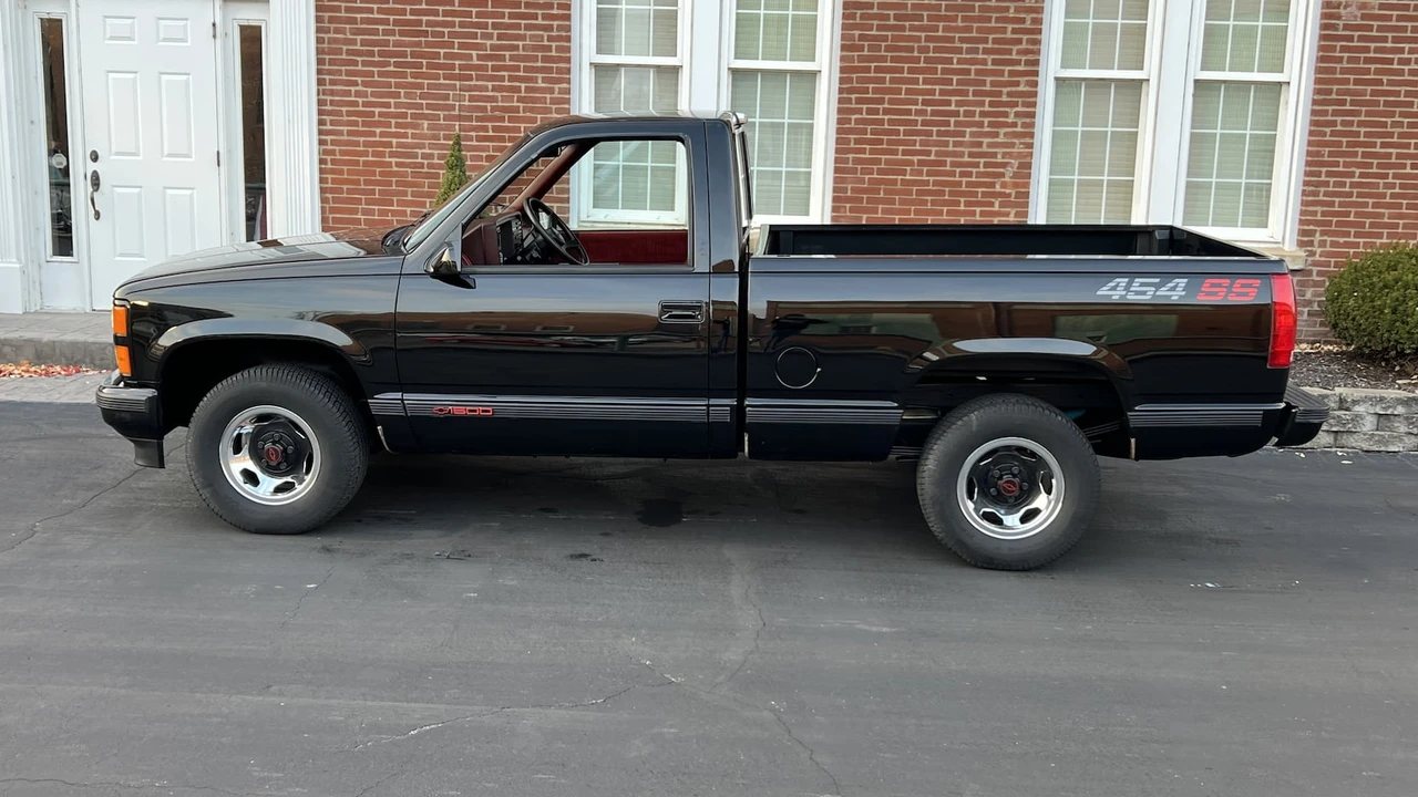 1990 Chevrolet 454 SS - Image 2 of 9