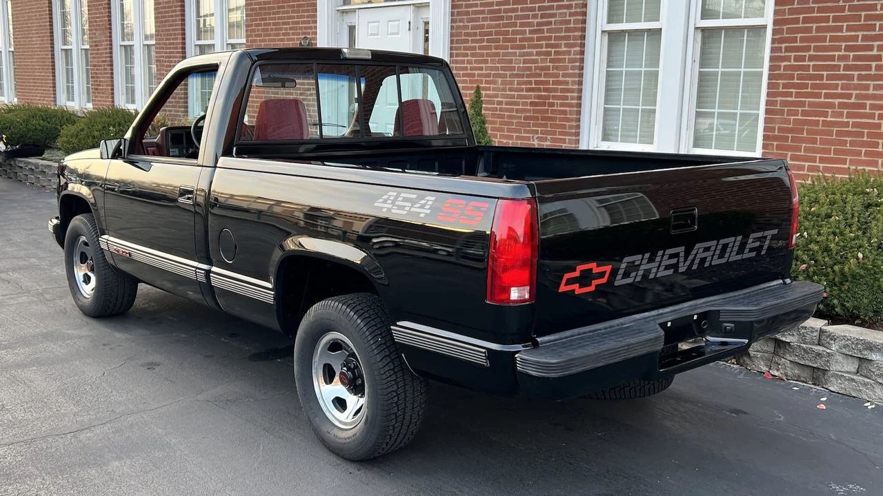 1990 Chevrolet 454 SS - Image 3 of 9