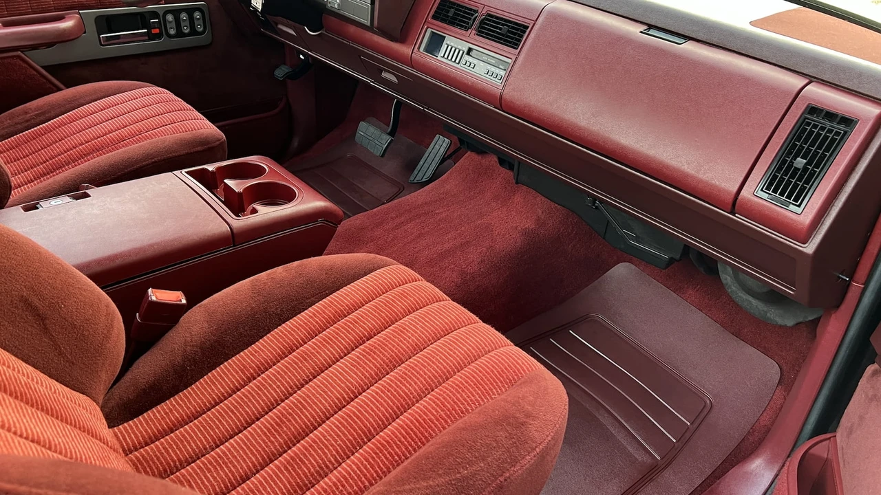 1990 Chevrolet 454 SS - Image 6 of 9