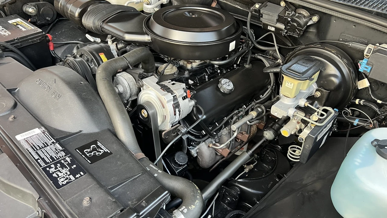 1990 Chevrolet 454 SS - Image 8 of 9