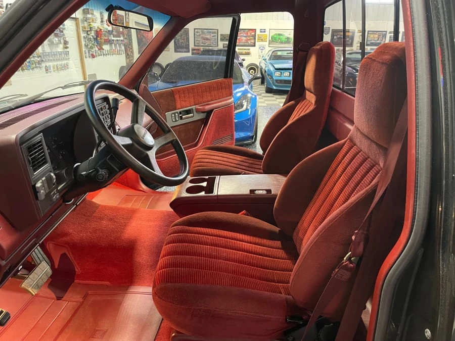 1990 Chevrolet 454 SS - Image 8 of 15