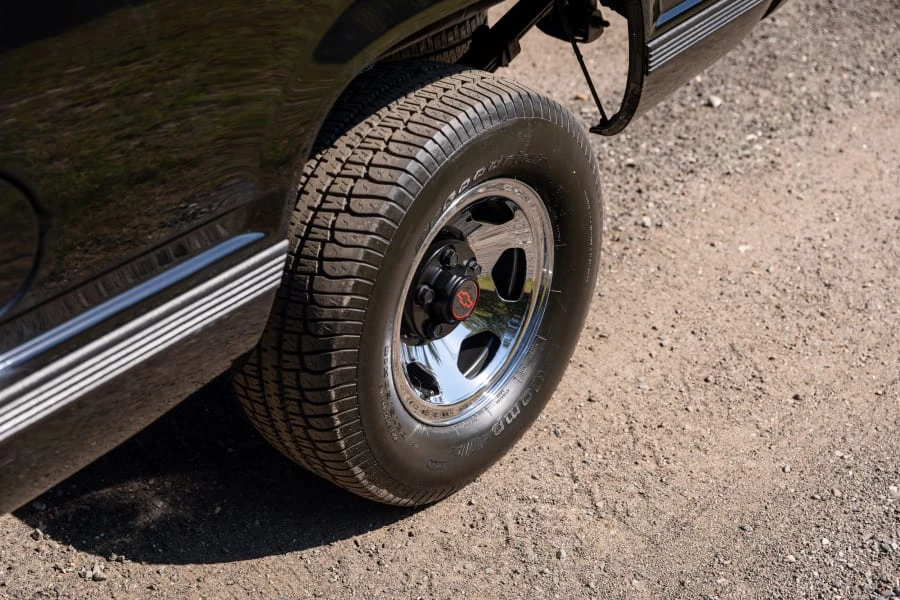 1990 Chevrolet 454 SS - Image 18 of 31