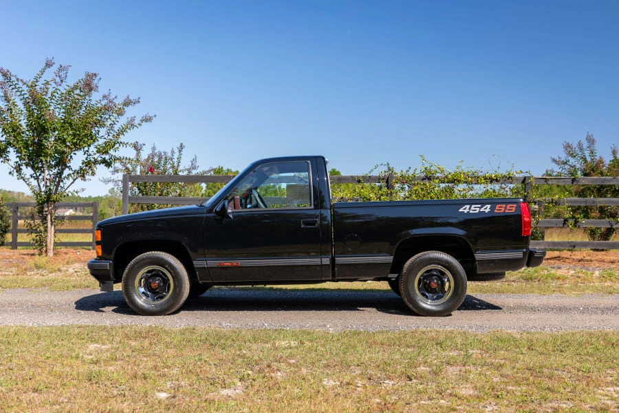 1990 Chevrolet 454 SS - Image 17 of 31