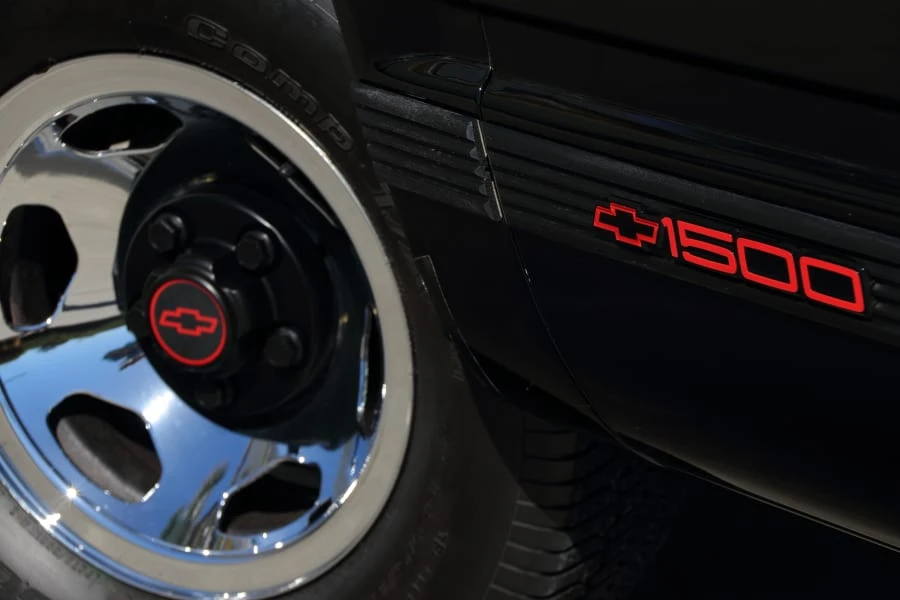 1990 Chevrolet 454 SS - Image 7 of 31