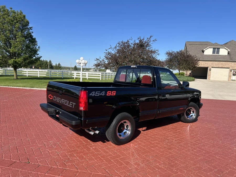 1990 Chevrolet 454 SS - Image 6 of 13