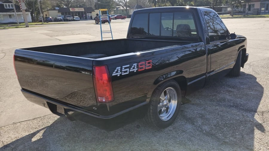1990 Chevrolet 454 SS - Image 4 of 31