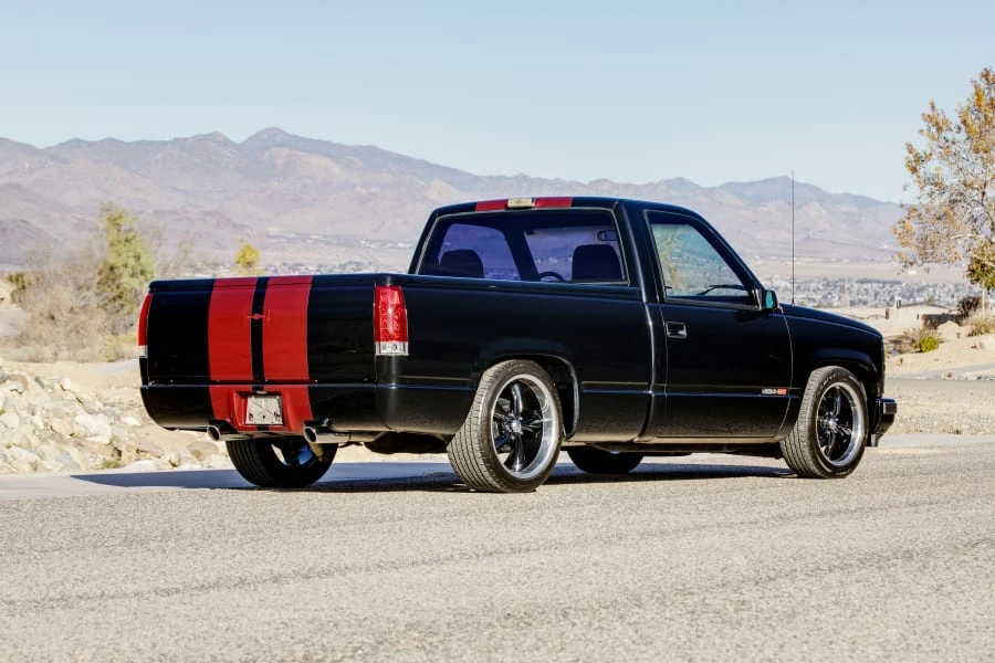 1990 Chevrolet 454 SS - Image 3 of 31
