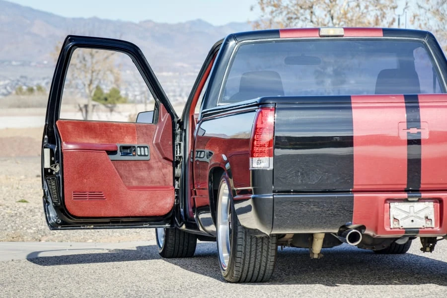 1990 Chevrolet 454 SS - Image 9 of 31