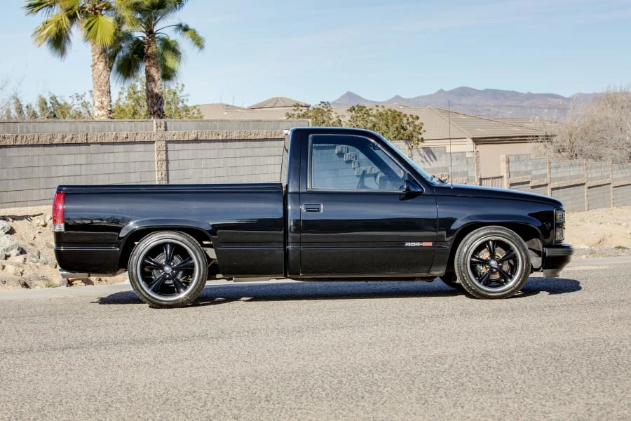 1990 Chevrolet 454 SS - Image 8 of 31