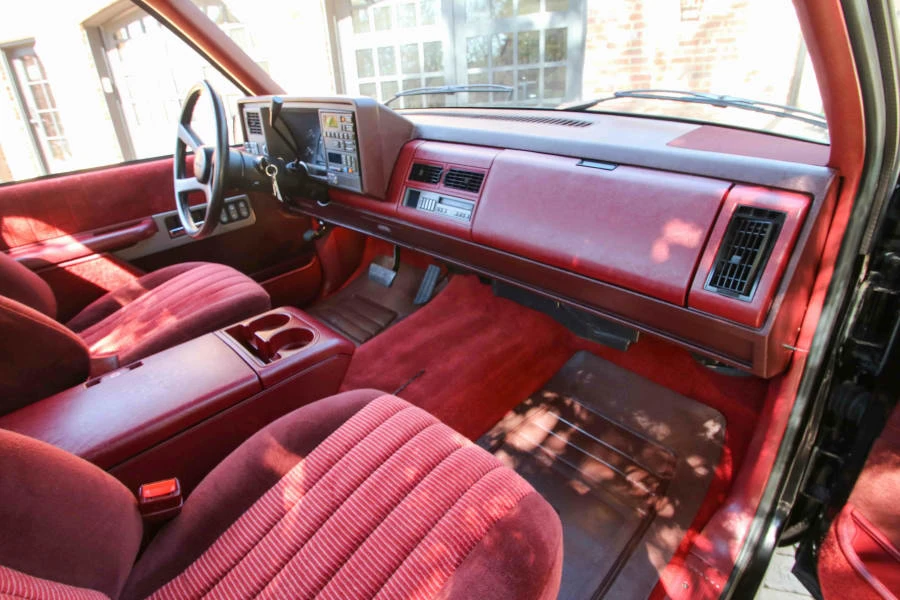 1990 Chevrolet 454 SS - Image 8 of 30