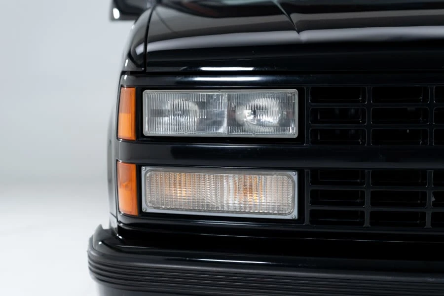 1990 Chevrolet 454 SS - Image 8 of 31