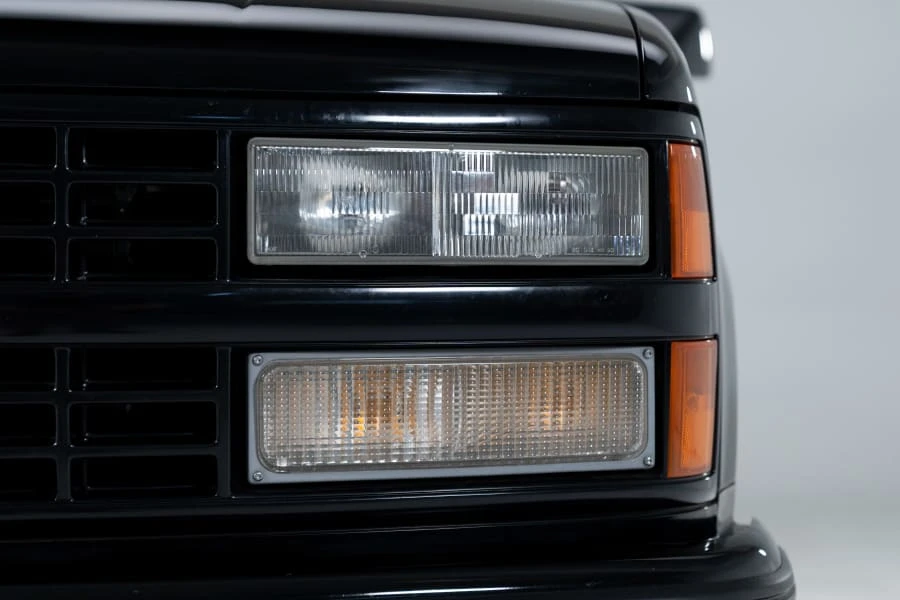 1990 Chevrolet 454 SS - Image 7 of 31