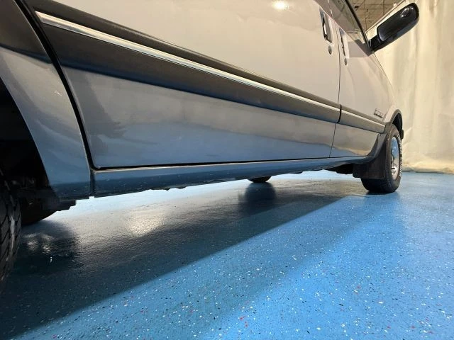 1990 Chevrolet Astro - Image 20 of 21