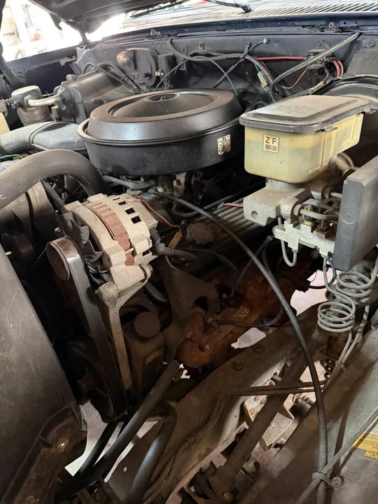 1990 Chevrolet Blazer - Image 7 of 17