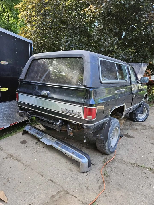 1990 Chevrolet Blazer - Image 3 of 7