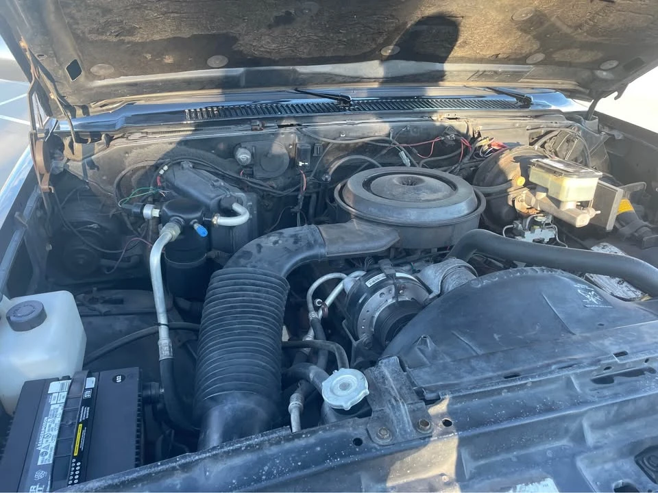 1990 Chevrolet Blazer - Image 9 of 16