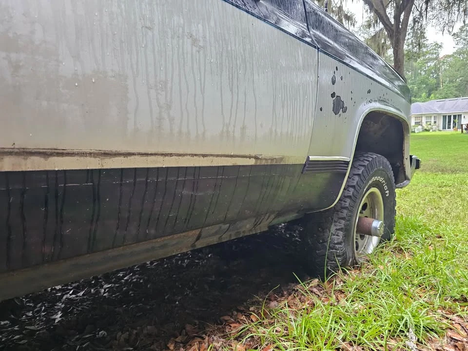 1990 Chevrolet Blazer - Image 8 of 9
