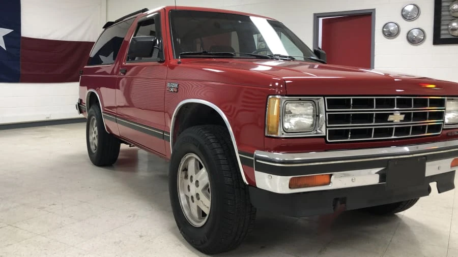 1990 Chevrolet Blazer - Image 11 of 11