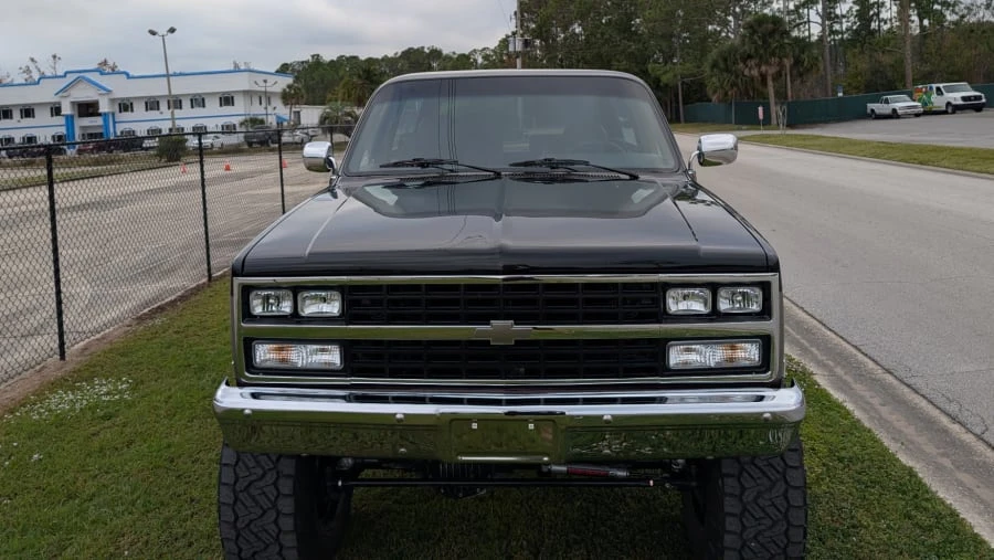 1990 Chevrolet Blazer - Image 7 of 13