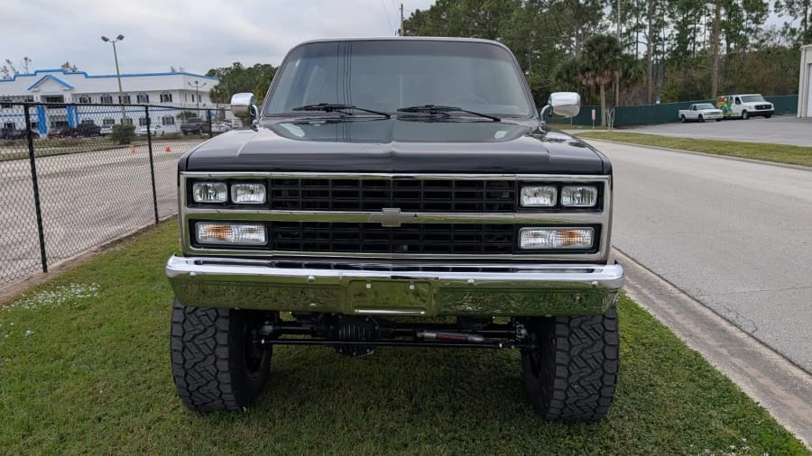 1990 Chevrolet Blazer - Image 4 of 13