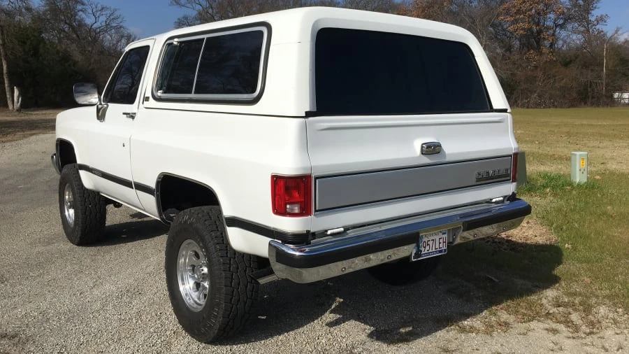 1990 Chevrolet Blazer - Image 3 of 12