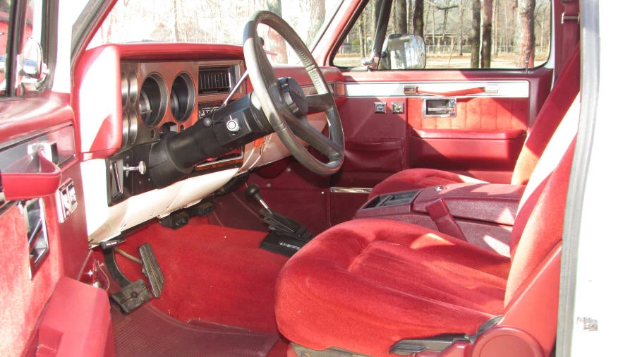 1990 Chevrolet Blazer - Image 4 of 12