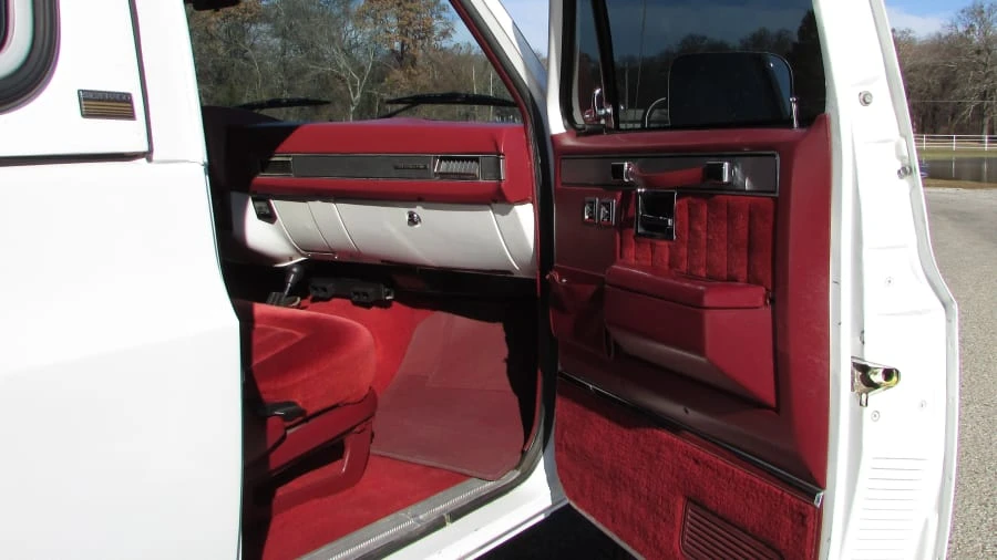 1990 Chevrolet Blazer - Image 12 of 12