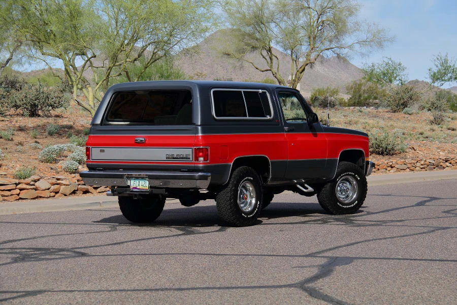 1990 Chevrolet Blazer - Image 3 of 31