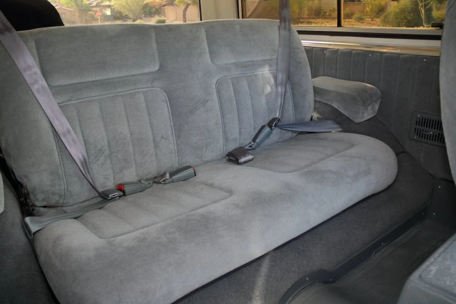 1990 Chevrolet Blazer - Image 24 of 31