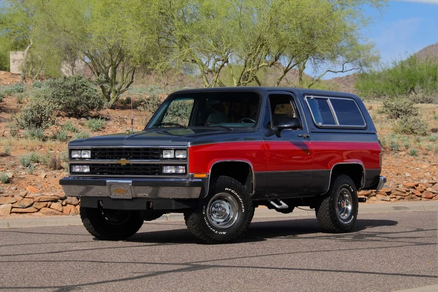 1990 Chevrolet Blazer - Image 17 of 31