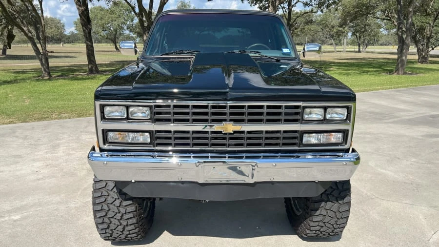 1990 Chevrolet Blazer - Image 7 of 21