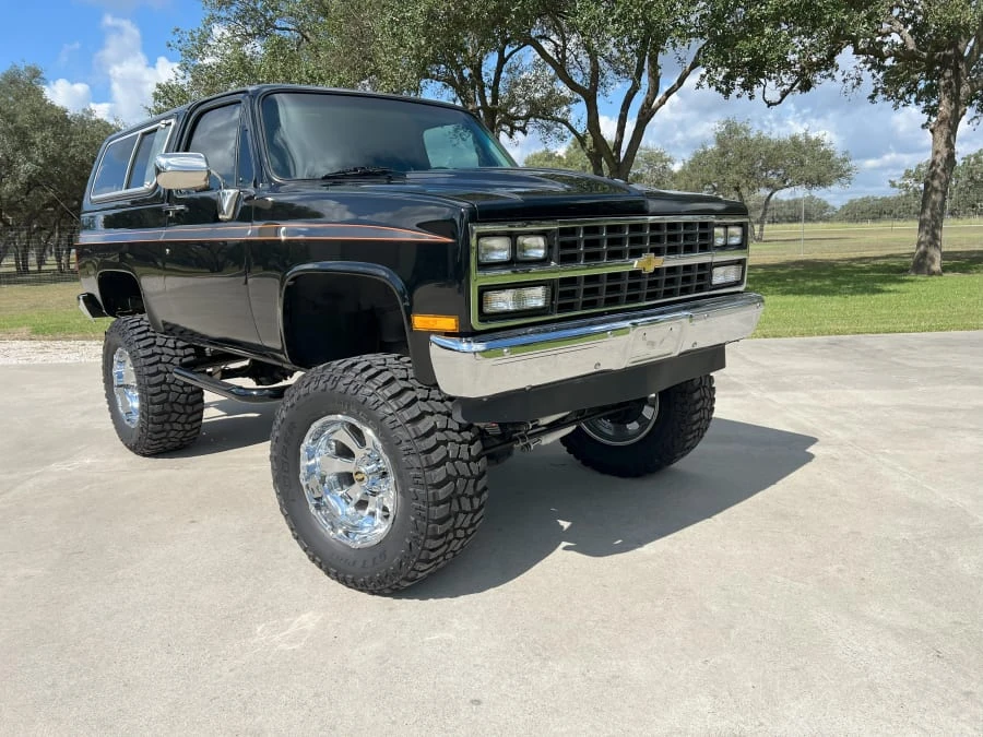 1990 Chevrolet Blazer - Image 16 of 21