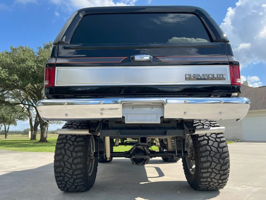 1990 Chevrolet Blazer - Image 13 of 21