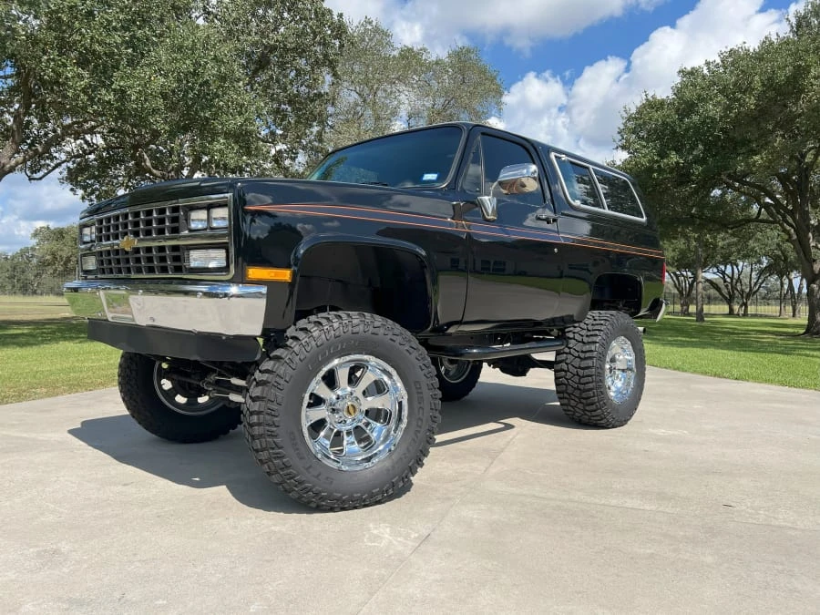 1990 Chevrolet Blazer - Image 19 of 21