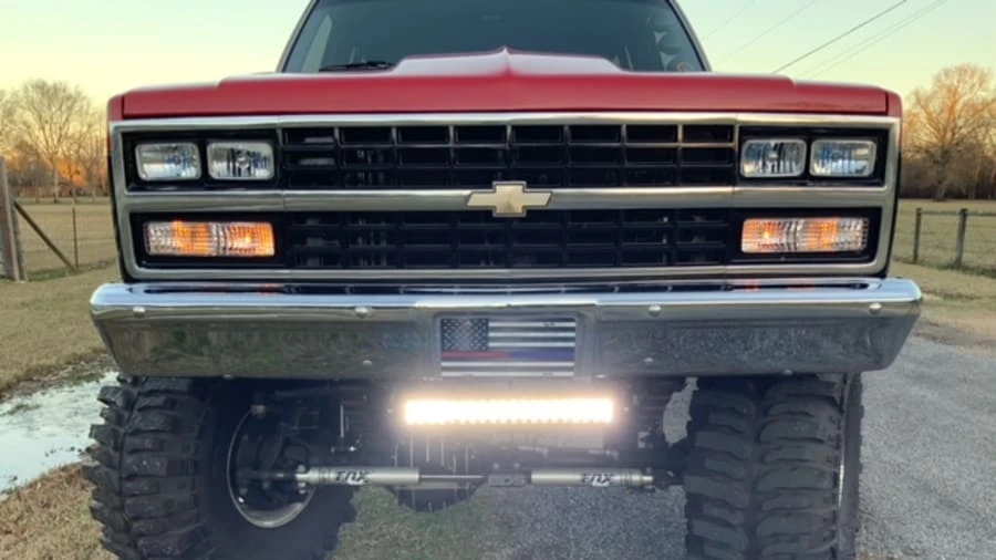 1990 Chevrolet Blazer - Image 27 of 31