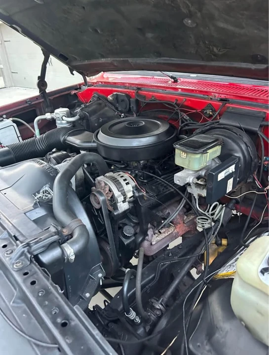 1990 Chevrolet Blazer - Image 8 of 8